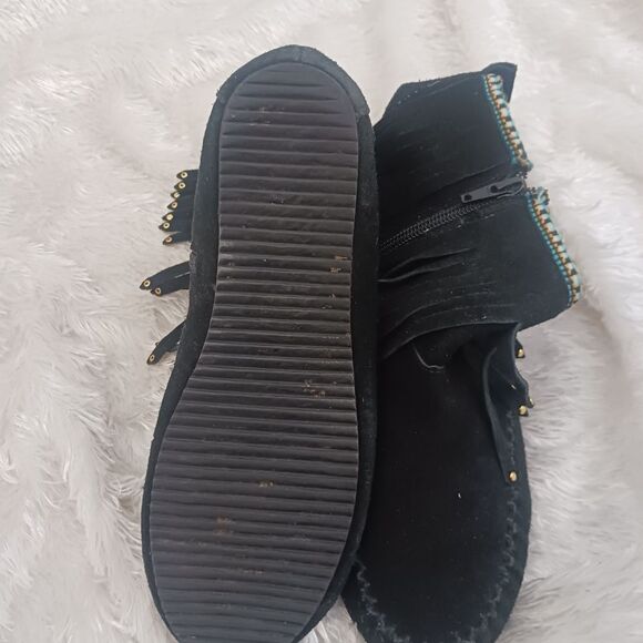 Aldo black suede black fringed moccasins size 9 - Picture 2 of 5